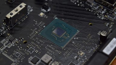 چیپست اینتل