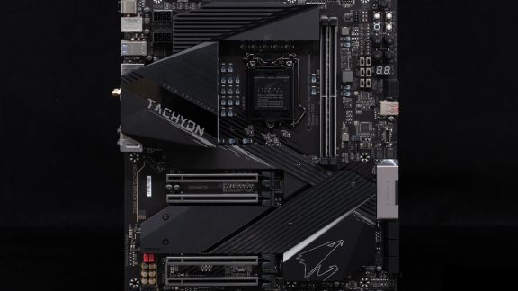مادربرد AORUS Tachyon گیگابایت
