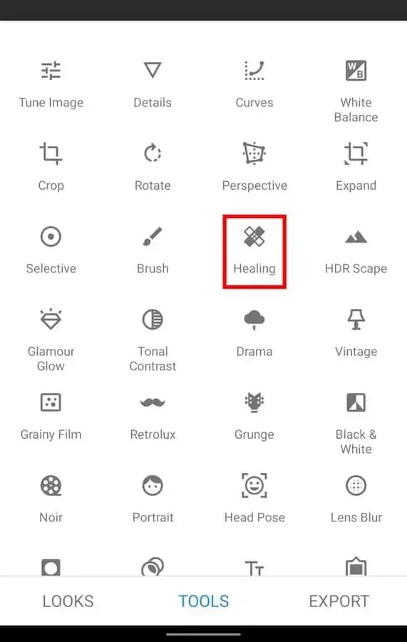آموزش حذف اشیا اضافی در عکس توسط اپلیکیشن Snapseed