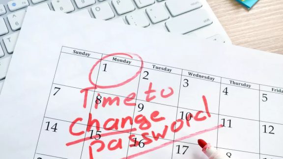 پسورد پیش فرض در انگلستان ممنوع خواهد شد