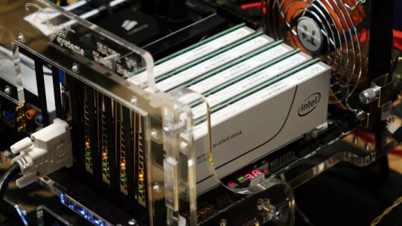 اولین فاز فروش بخش SSD اینتل