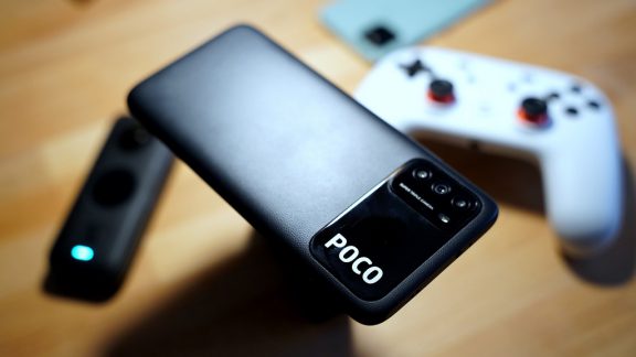 انفجار گوشی Poco M3 در هند