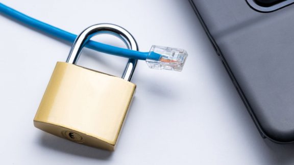 کابل اینترنت