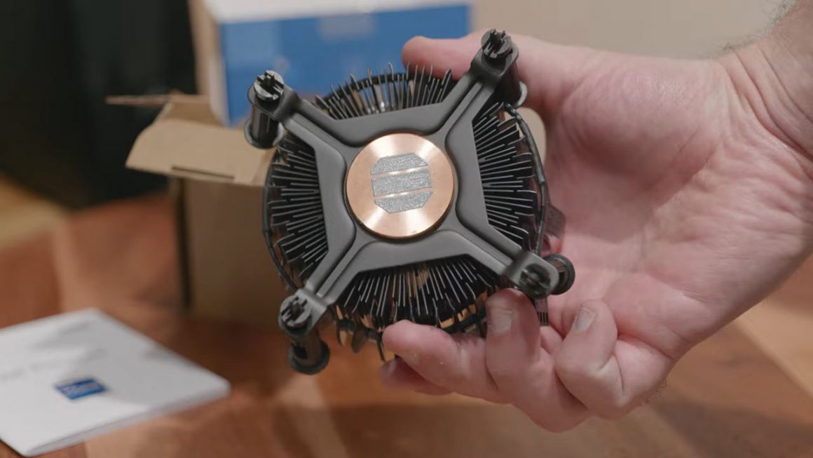 تست پردازنده Core i5 12400 با خنک کننده استوک