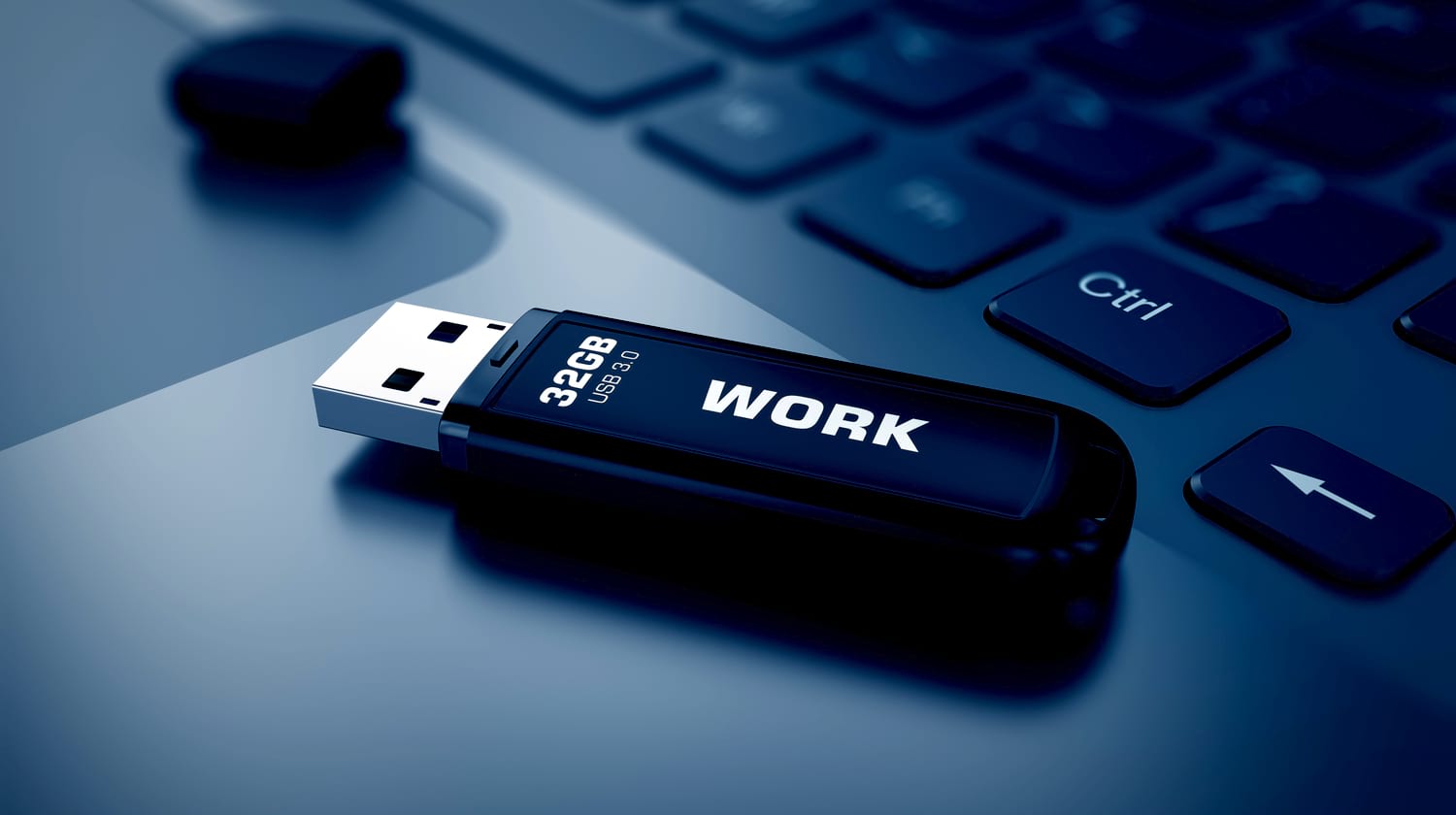 چگونه از حملات و آسیب‌های حافظه‌های فلش USB در امان باشیم - سخت افزار مگ