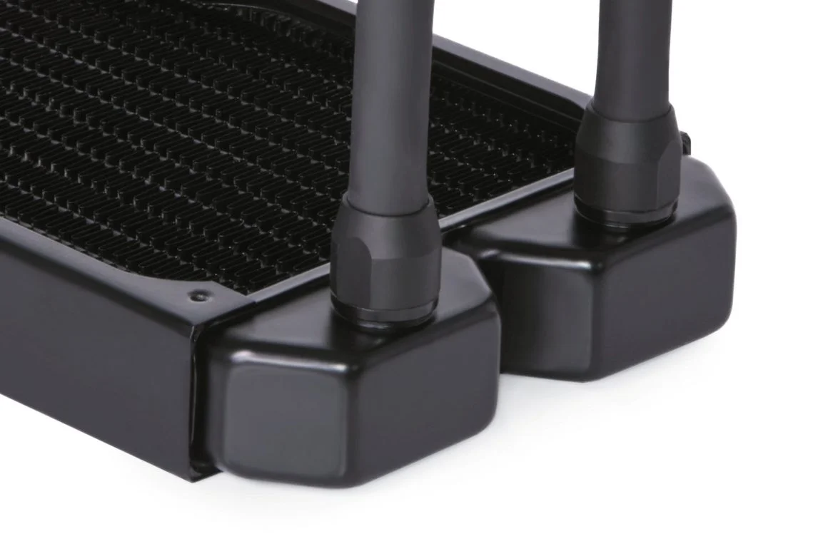 [تصویر:  1022086_Alphacool-Eiswolf-2-AIO-360mm-RT...3.jpg.webp]