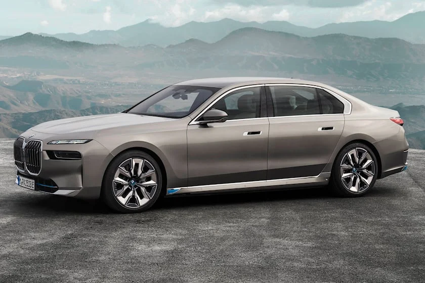 سری 7 جدید BMW چیست؟ - سوگلی درگاه همایونی شرکت آلمانی