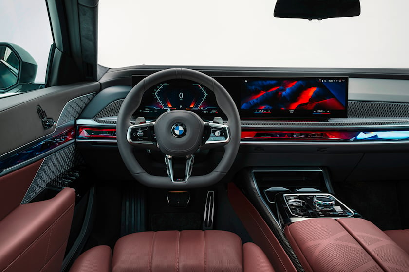 سری 7 جدید BMW چیست؟ - سوگلی درگاه همایونی شرکت آلمانی