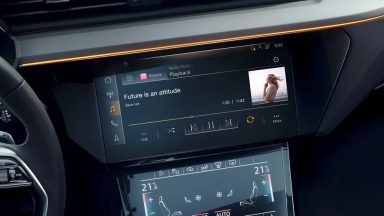 همگام سازی آئودی با Apple Music - یارکشی شرکتهای خودروسازی آغاز شد