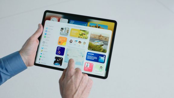 سیستم عامل iPadOS 16