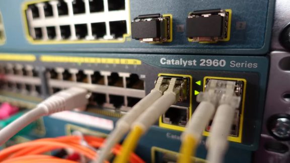 امان از چین کپی‌کار - فروش 1 میلیارد دلاری سخت افزار جعلی سیسکو به صورت آنلاین!