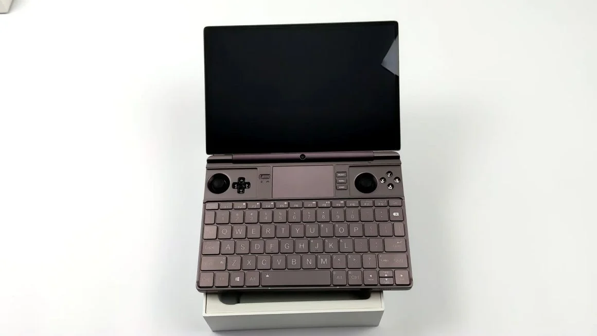 لپ تاپ گیمینگ کوچک GPD Win Max 2