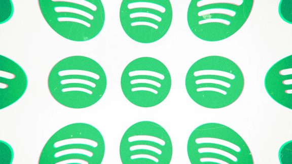 واکنش صوتی کاربران به پلی لیست اسپاتیفای!