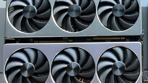 تصاویر بیشتر از کارت گرافیک GeForce RTX 4090 لنوو