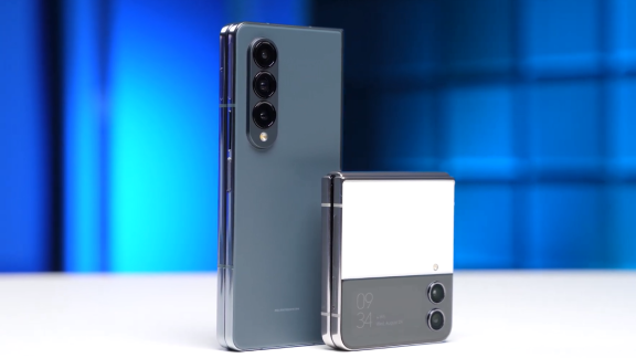 تست سقوط گلکسی زد فولد 4 و زد فلیپ 4