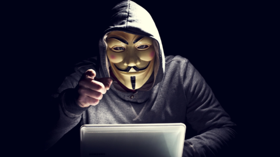 هک سرویس پوش نوتیفیکیشن نجوا توسط گروه Anonymous