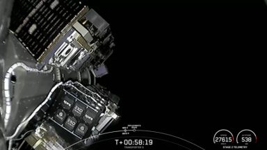 در دویستمین ماموریت اسپیس ایکس، 114 ماهواره در 544 کیلومتری زمین مستقر شدند.