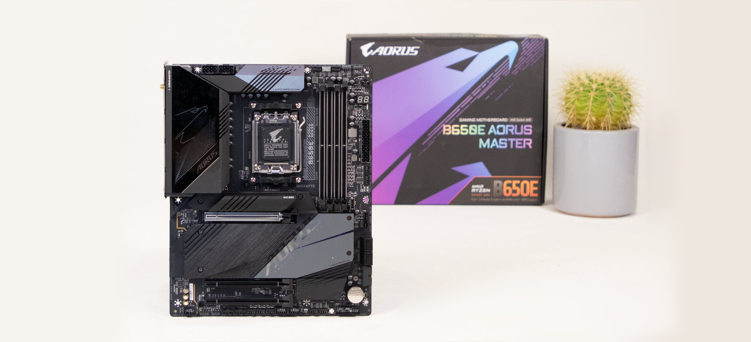 بررسی مادربرد گیگابایت GIGABYTE B650E AORUS MASTER - سخت افزار مگ
