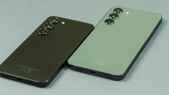 بررسی گلکسی S23 و S23+ سامسونگ