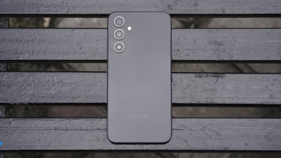 بررسی گوشی گلکسی ای 54 سامسونگ (Samsung Galaxy A54)