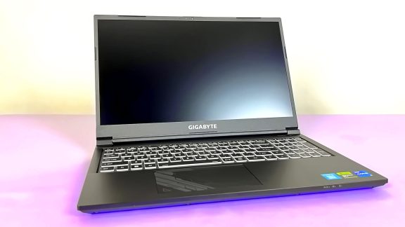 بررسی لپتاپ گیمینگ گیگابایت مدل GIGABYTE G5 KF 2023