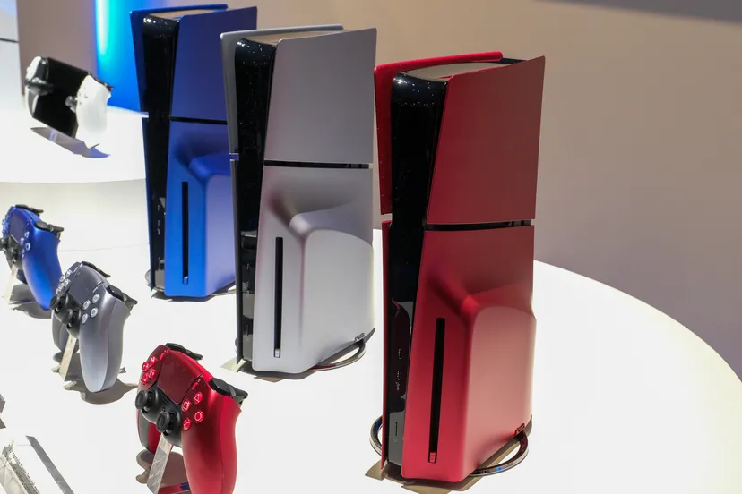 رنگ‌های مختلف کنسول PS5