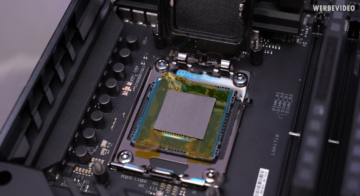 دیلید کردن APU AMD Ryzen 7 8700G، دما را به اندازه 25 درجه کاهش می‌دهد