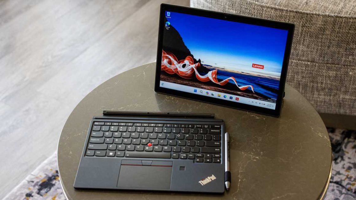 آپدیت لپتاپ های ThinkPad T با کمک iFixit قابل تعمیرتر می‌شوند