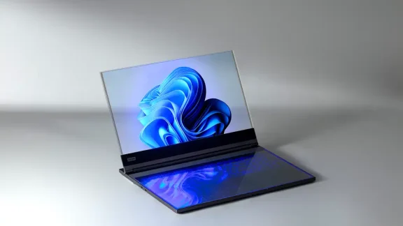 رونمایی از لپ‌تاپ شفاف لنوو در نمایشگاه MWC 2024 ThinkBook Transparent Display