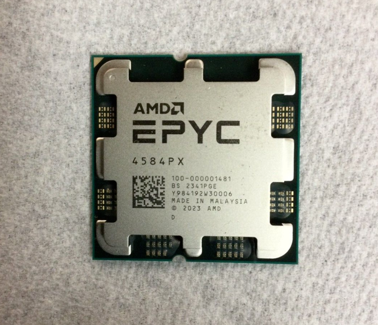 پردازنده‌های AMD EPYC 4004 Zen 4 AM5 با V-Cache سه بعدی افشا شدند