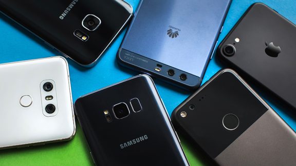 هشدار رئیس کمیسیون موبایل: شرکتهای واردکننده موبایل در آستانه تعطیلی