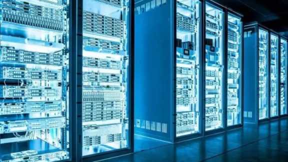 فرار سوپر میکرو کامپیوتر از قوانین مالی