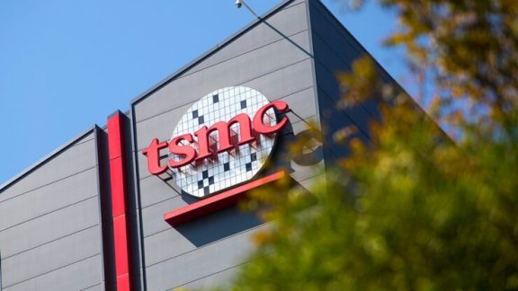 حضور بایدن و ترامپ در افتتاحیه TSMC آریزونا