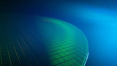 میکرون از توسعه فناوری HBM4E رونمایی کرد