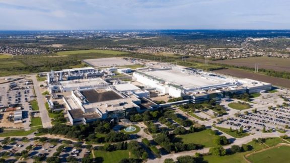 ناهماهنگی سامسونگ در بخش مالی