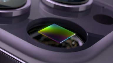 استفاده اپل از سنسورهای سه لایه سامسونگ