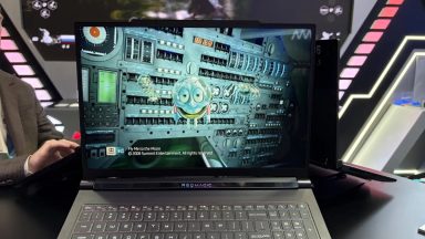 لپ‌تاپ RedMagic 3D Gaming