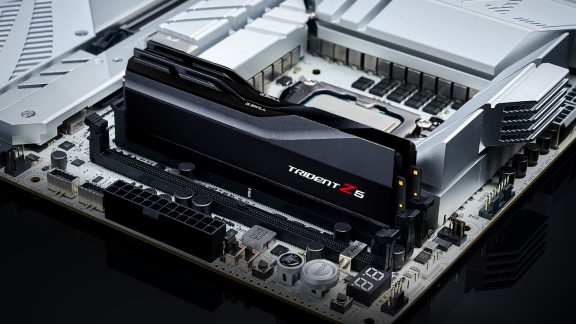 رکورد جدید اورکلاکینگ DDR5: حافظه G.Skill Trident Z5 به سرعت 12772 MT/s رسید