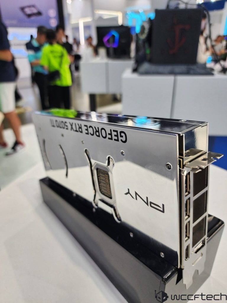گرافیکهای GeForce RTX 5090 / 5080 Iron Core شرکت PNY با پوشش کامل کروم