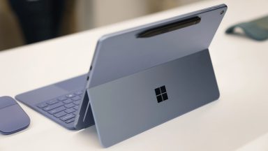 سرفیس پرو 12 اینچ جدید مایکروسافت با قیمت پایه 799 دلار معرفی شد