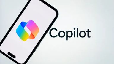 مایکروسافت کوپایلت هوشمندتر شد؛ فعالسازی با گفتن Hey, Copilot در ویندوز 11