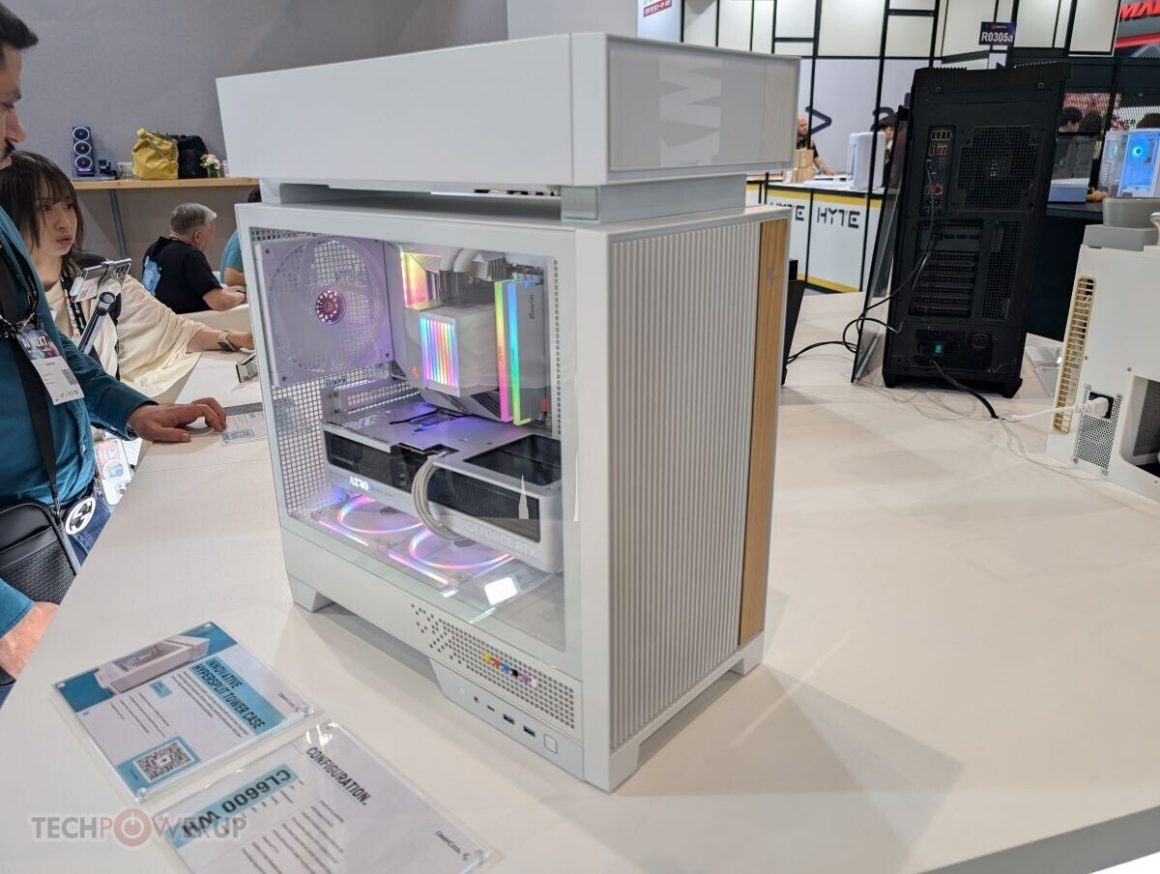 کیس ماژولار CL660؛ بازگشت به طراحیهای نوستالژیک