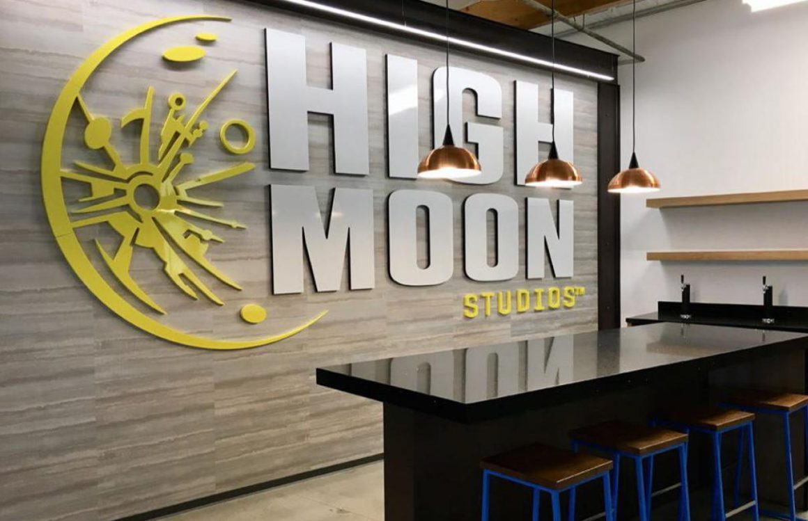 استودیو High Moon