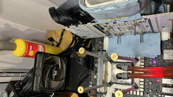 رکوردشکنی GALAX RTX 5090 D با اورکلاک 3650 مگاهرتز و سرعت حافظه 36 گیگابیت بر ثانیه