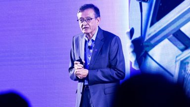 مدیرعامل اینتل به اتهامهای ترامپ واکنش نشان داد