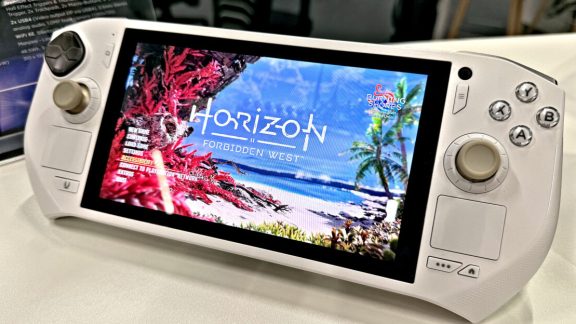 کنسول دستی ZOTAC ZONE Pro؛ قدرتگرفته از Ryzen HX 370، نمایشگر 7 اینچ OLED و حافظه 32 گیگابایت
