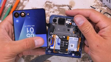 تماشا کنید: کالبدشکافی گلکسی Z Flip 7؛ ترکیب مهندسی شگفت‌انگیز و چالش‌های جدی تعمیر