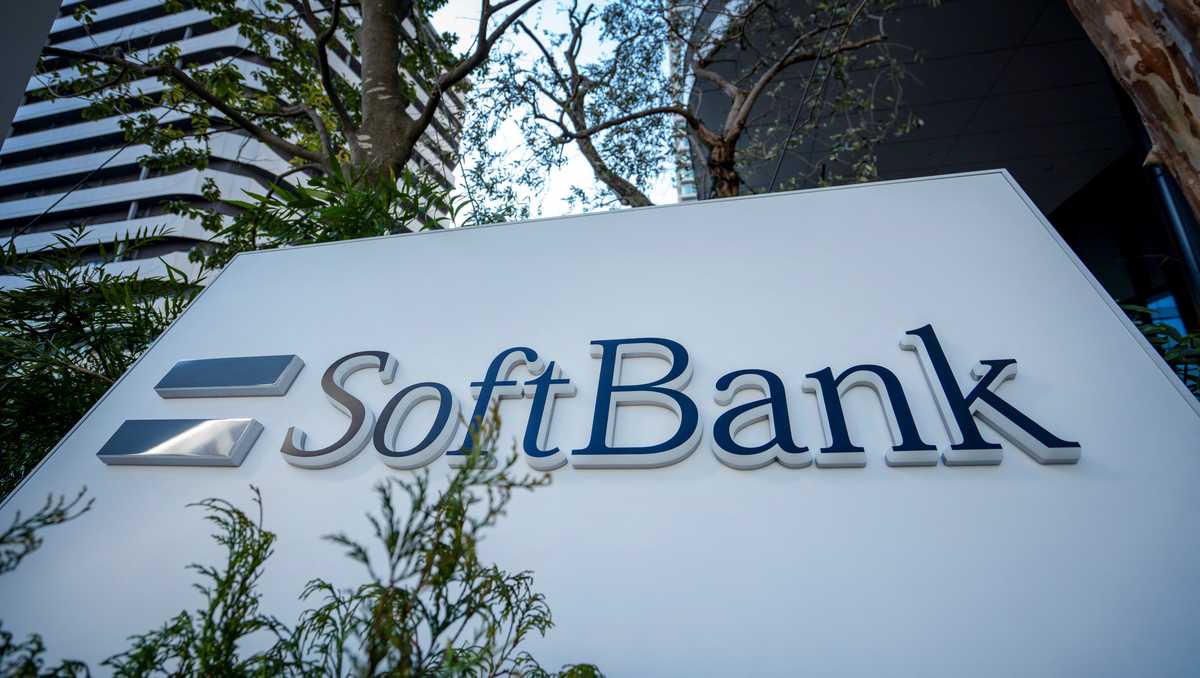 2 میلیارد دلاری سهام اینتل SoftBank