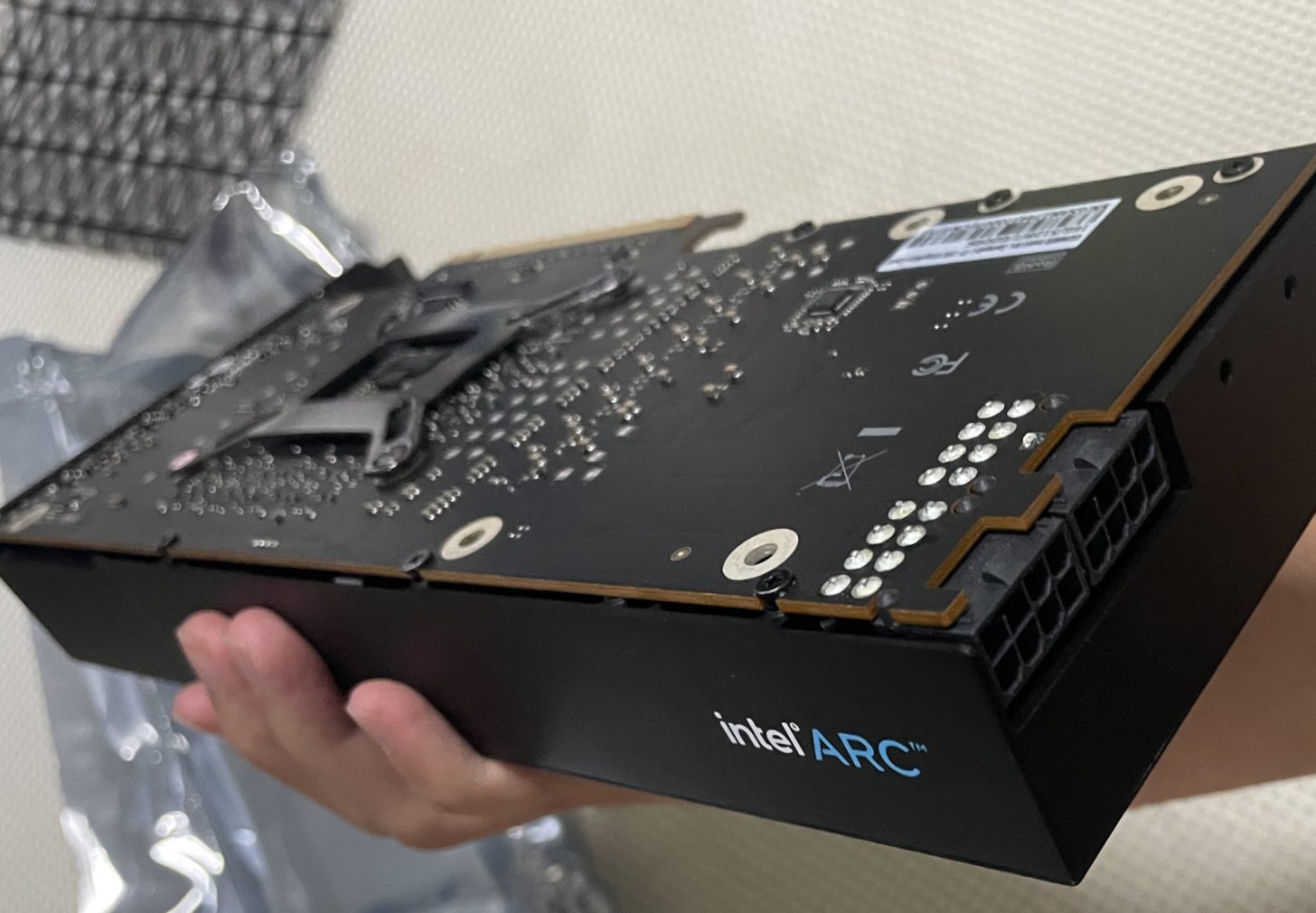 یک کارت گرافیک Intel Arc A750 با گذرگاه حافظه 512 بیتی دیده شد!