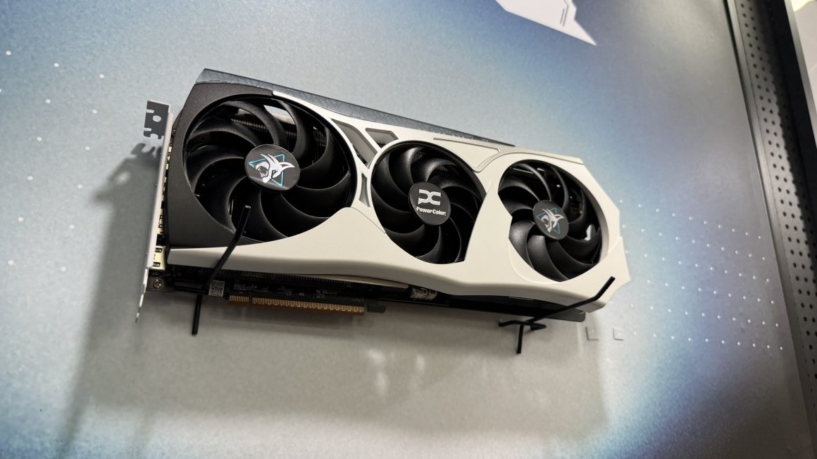 کارت گرافیک PowerColor Radeon RX 9070 XT REVA